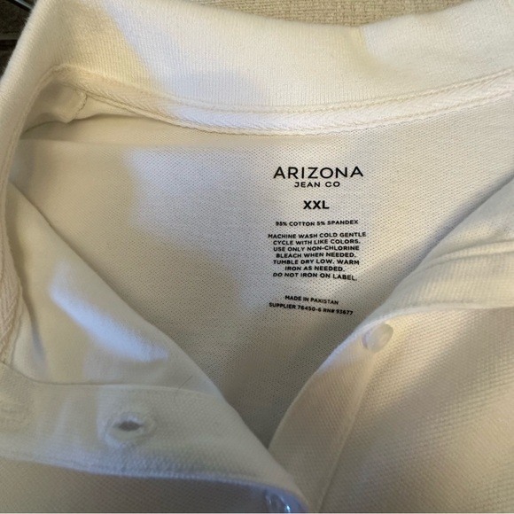 ARIZONA WOMENS WHITE POLO STYLE TOP SIZE XXL - Picture 6 of 6